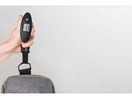  Весы Артикул 486307 Багажные весы с покрытием soft touch Gravity, черный на складе 1845 шт по цене 703.92 ₽